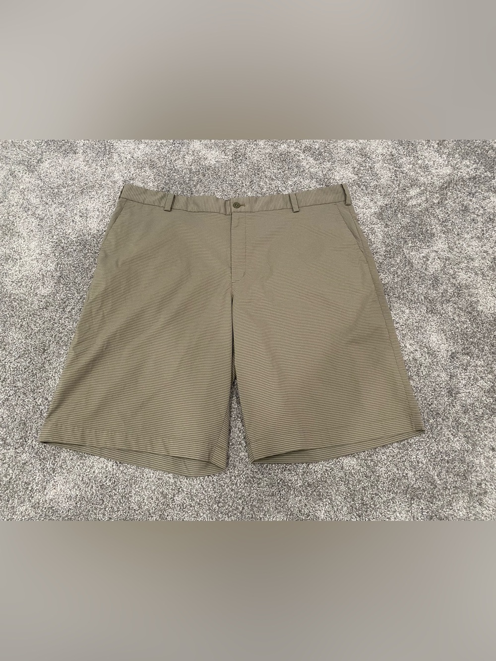 Nike Golf Green Stripe Tour Performance Shorts Dri Fit Flat Front Size 40